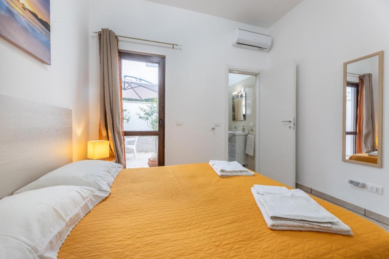 Giulio'S Apartment Тавиано Екстериор снимка