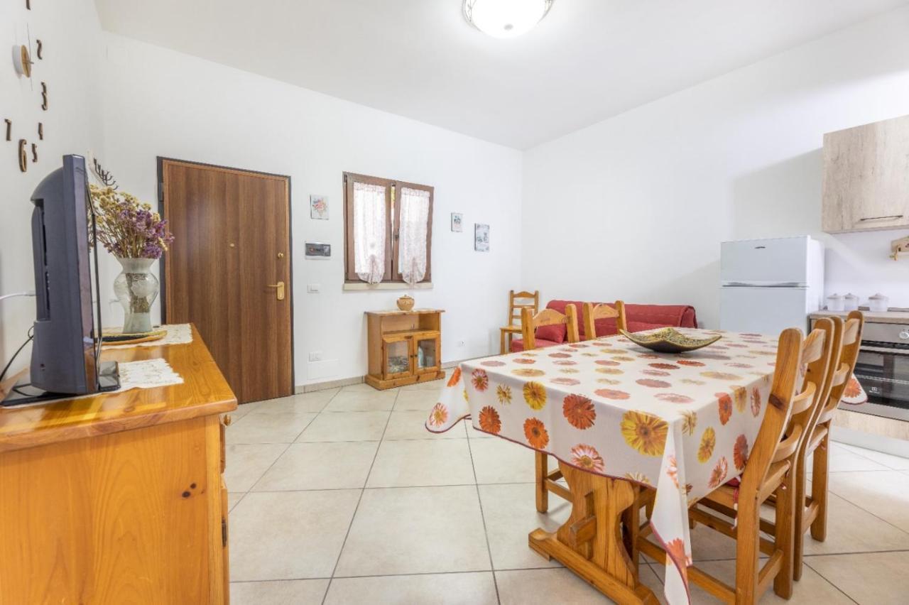 Giulio'S Apartment Тавиано Екстериор снимка