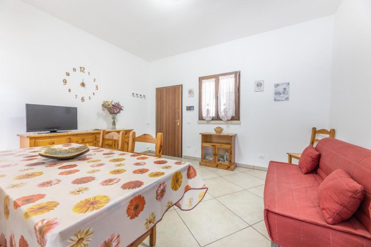 Giulio'S Apartment Тавиано Екстериор снимка