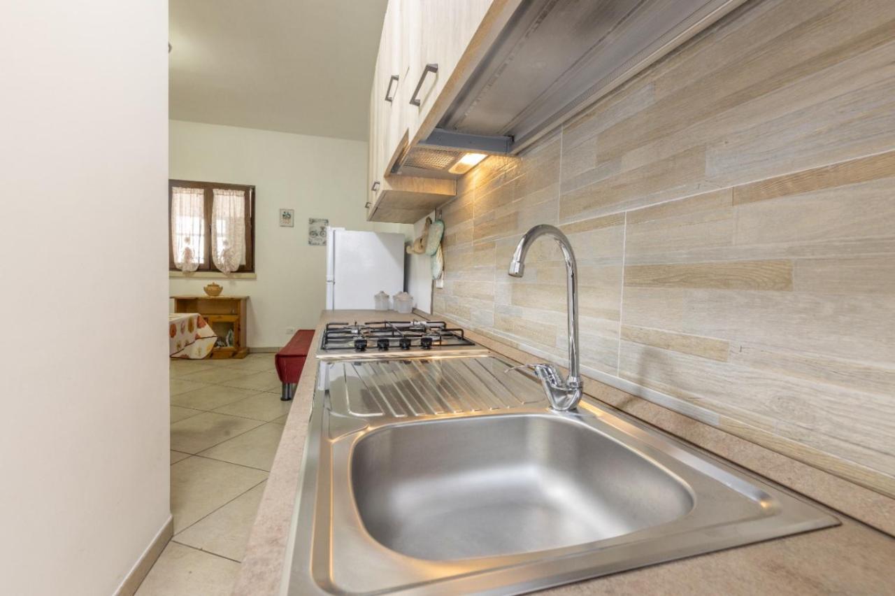 Giulio'S Apartment Тавиано Екстериор снимка